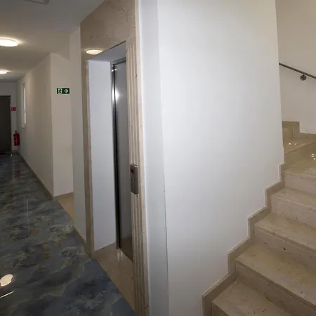 Eni Apartman