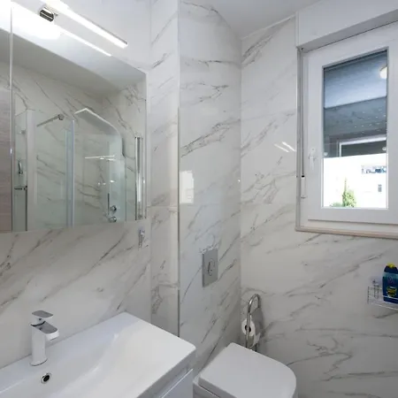 Apartman Eni