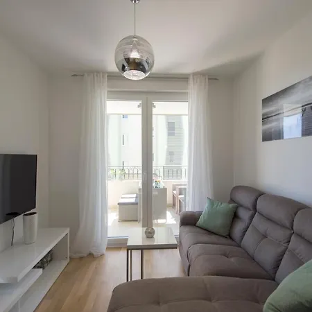Apartman Eni *